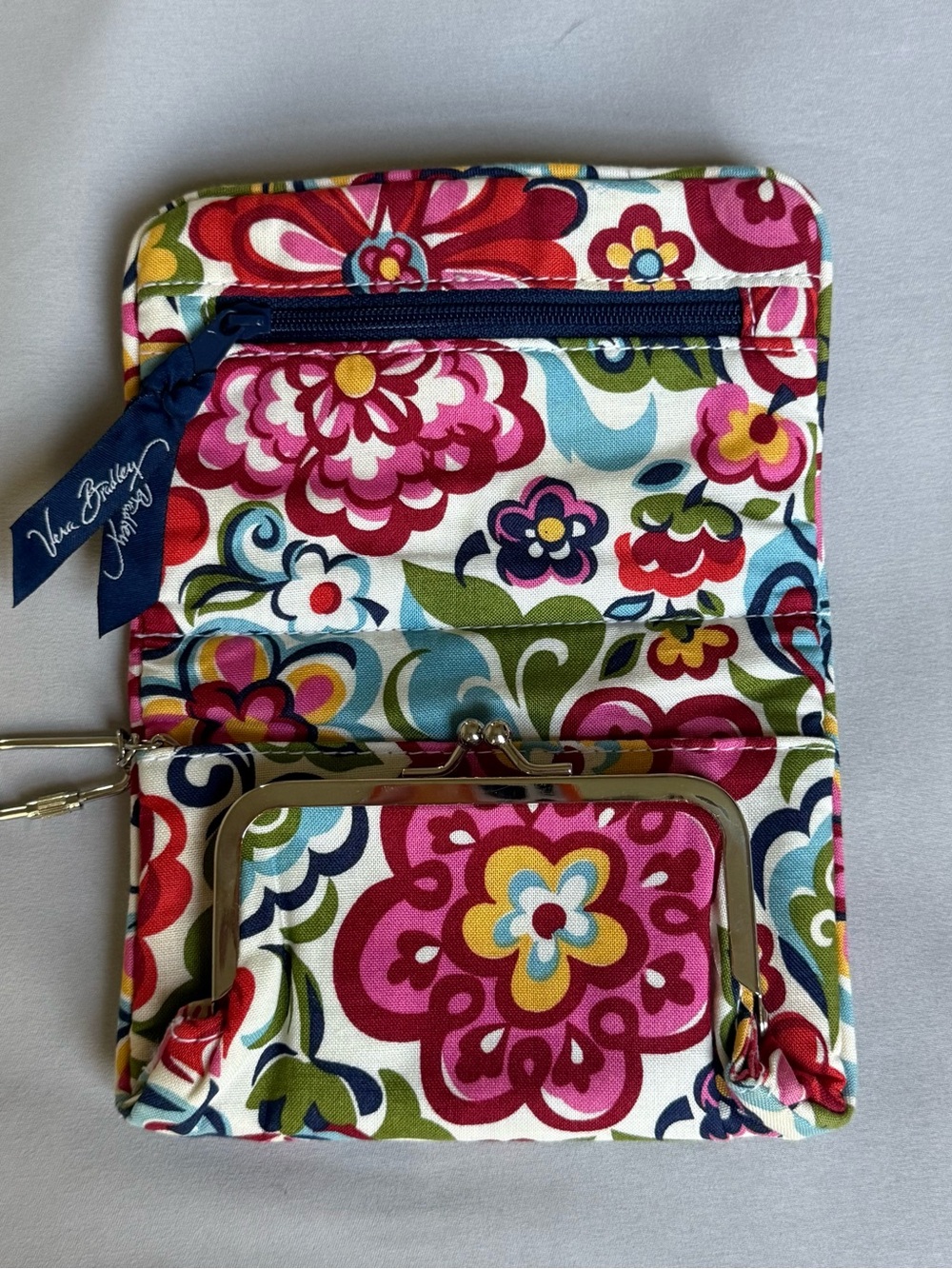 Vera Bradley Floral Quilted Multicolor Wristlet Wallet - Picture 2 of 6